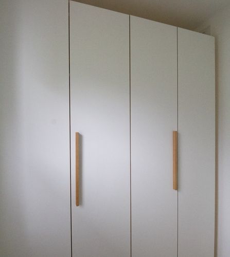 Kleiderschrank