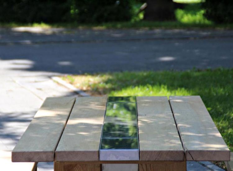 Gartentisch mit Stahlwanne
