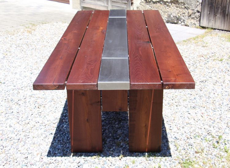 Gartentisch mit Stahlwanne