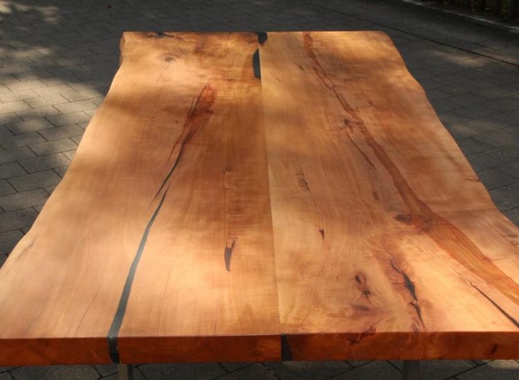 Birnbaum Tisch