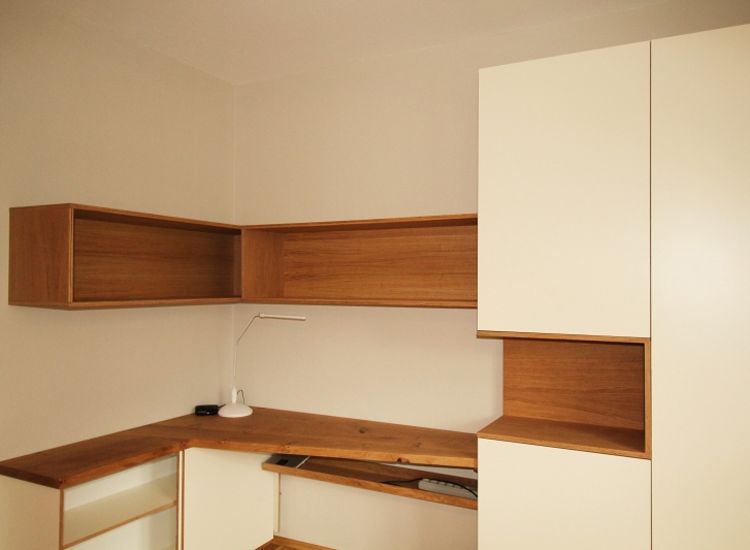 Arbeitszimmer